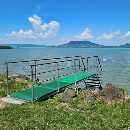 Apartament Fonyodi Suello Garzon *